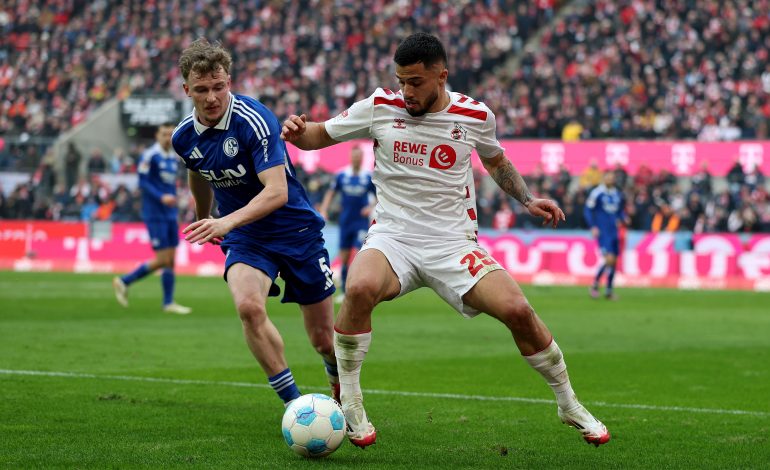 Gazibegovic neben im Trikot vom FC Köln