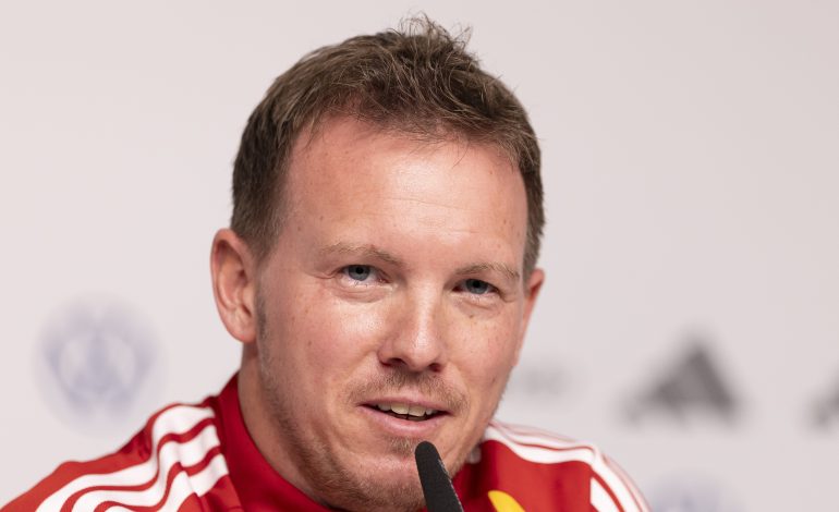 Bundestrainer Julian Nagelsmann bei der Pressekonferenz