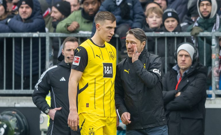 Niko Kovac und Nico Schlotterbeck von Borussia Dortmund