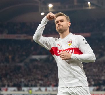 Maximilian Mittelstädt im Trikot vom VfB Stuttgart