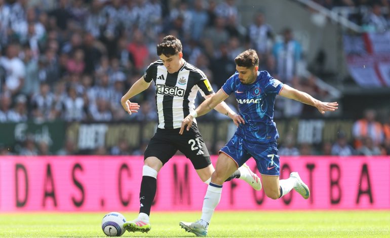 Tino Livramento Newcastle v Chelsea