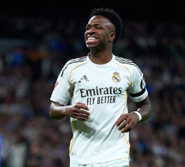 Real Madrid - Emirates, Adidas, HP