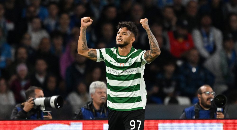 Luis Suarez jubelt im Sporting Trikot