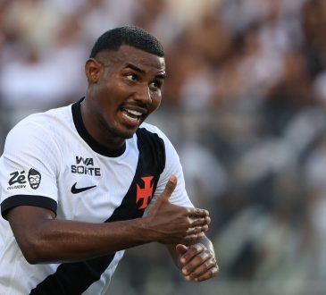 Vasco da Gama Linksverteidiger Cuiabano in einem Spiel