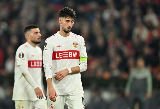Atakan Karazor im Trikot des VfB Stuttgart