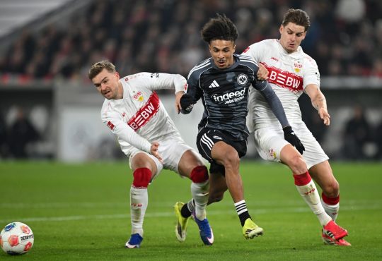 Jean-Mattéo Bahoya VfB v Eintracht