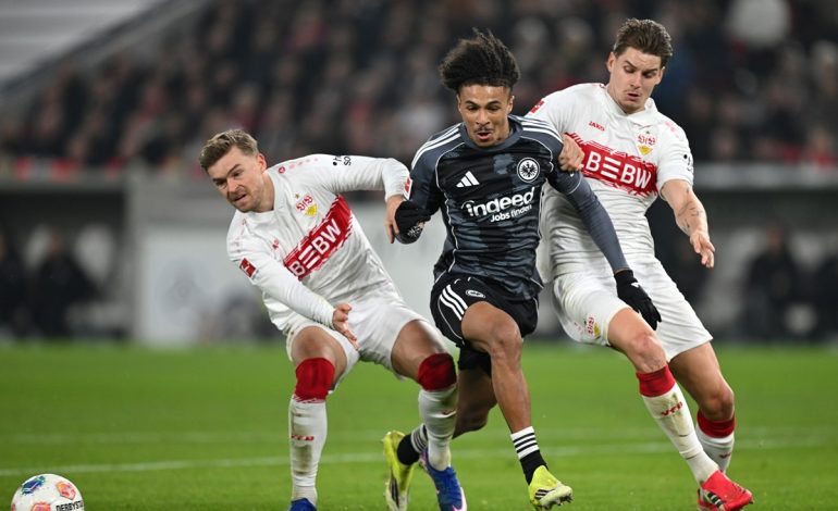 Jean-Mattéo Bahoya VfB v Eintracht