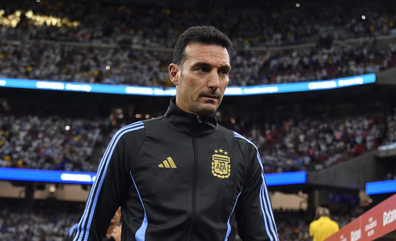 Lionel Scaloni für Argentinien an der Seitenlinie