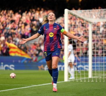 Alexia Putellas jubelt im Trikot des FC Barcelona