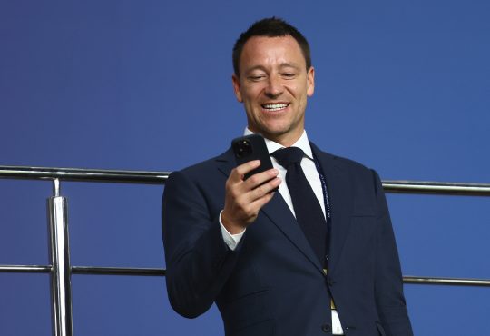 John Terry im Anzug