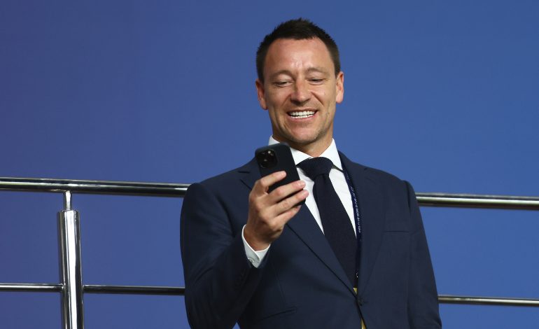 John Terry im Anzug