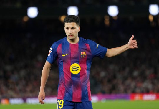 Roony Bardghji im Trikot des FC Barcelona