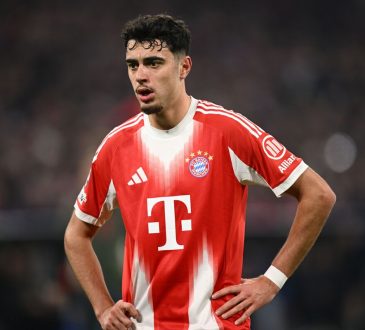 Alexandar Pavlović - FC Bayern München