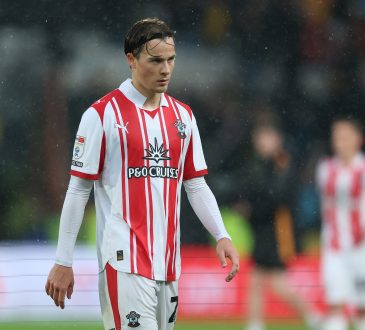 Caspar Jander vom FC Southampton während des Spiels gegen Hull City