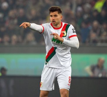 Elvis Rexhbecaj, FC Augsburg