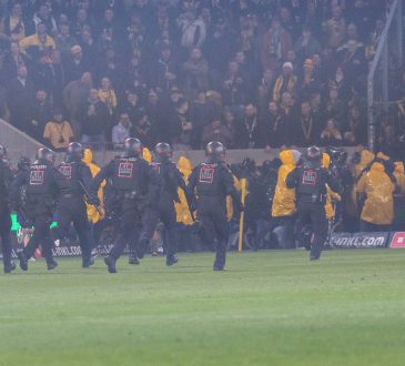 Polizei, Ultras, Dynamo Dresden gegen Hertha BSC