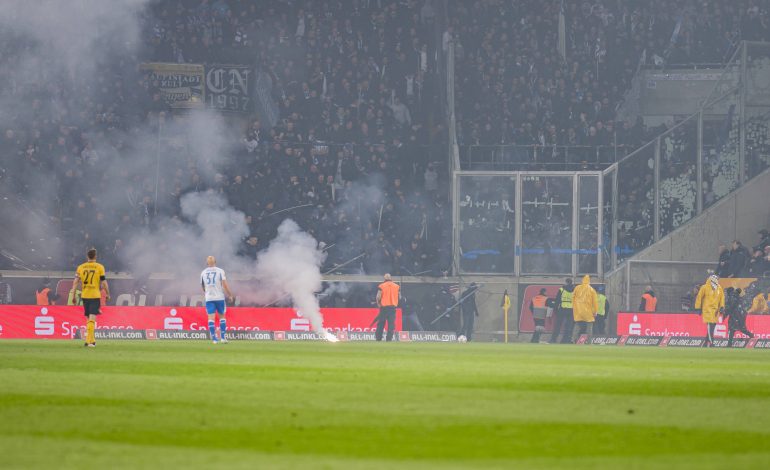 Fans, Dynamo Dresden vs Hertha BSC