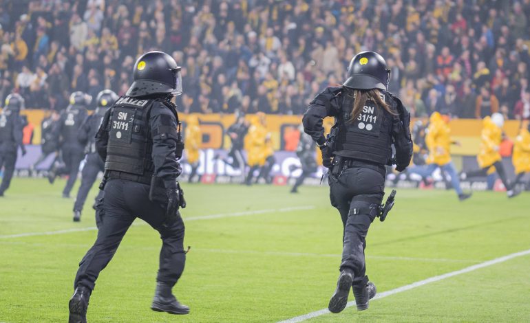 Polizei, Dynamo Dresden vs Hertha BSC