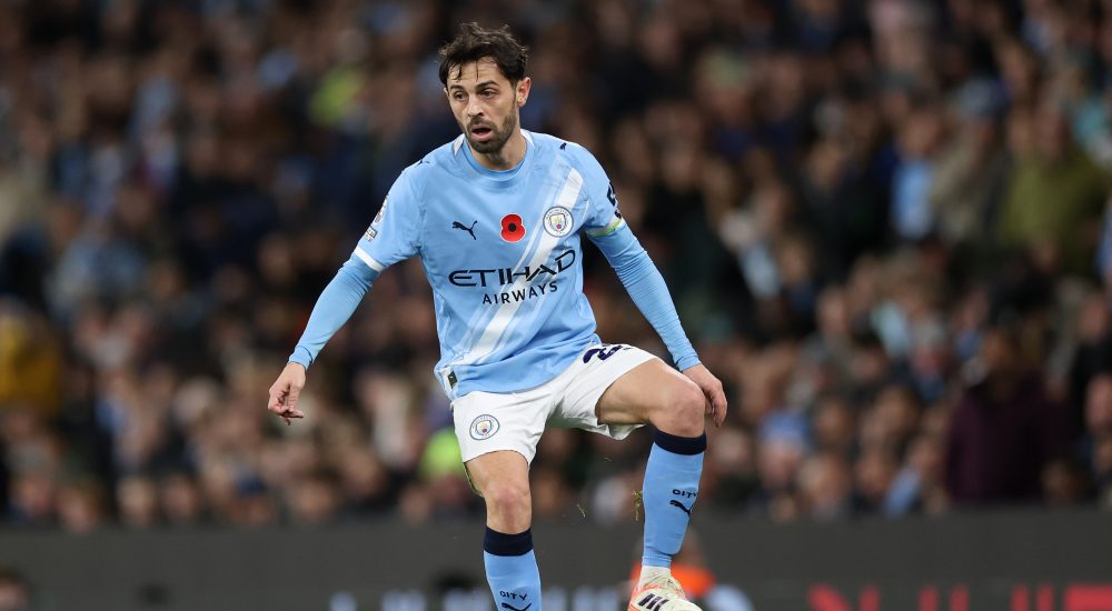 Bernardo Silva von Manchester City am Ball gegen Bournemouth in der Premier League.