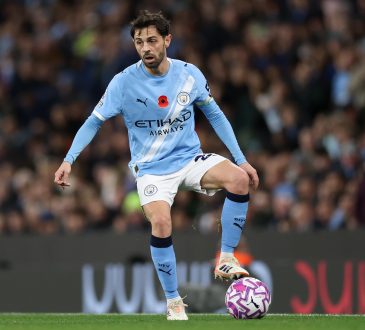 Bernardo Silva von Manchester City am Ball gegen Bournemouth in der Premier League.