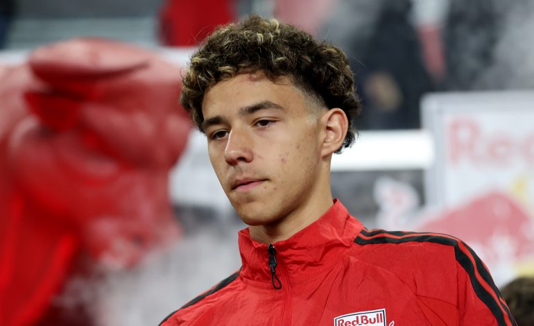 Adri Mehmeti von den New York Red Bulls