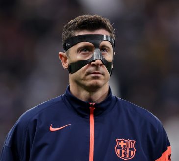 Robert Lewandowski - FC Barcelona