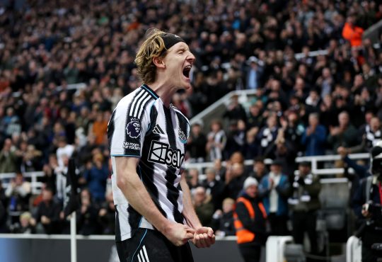 Anthony Gordon - Newcastle United