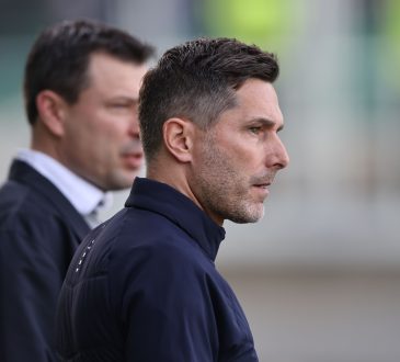 Stefan Leitl und Benjamin Weber vor dem Spiel der 2. Bundesliga zwischen dem SC Preußen Münster und Hertha BSC