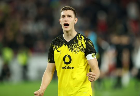 Nico Schlotterbeck - VfB Stuttgart - Borussia Dortmund