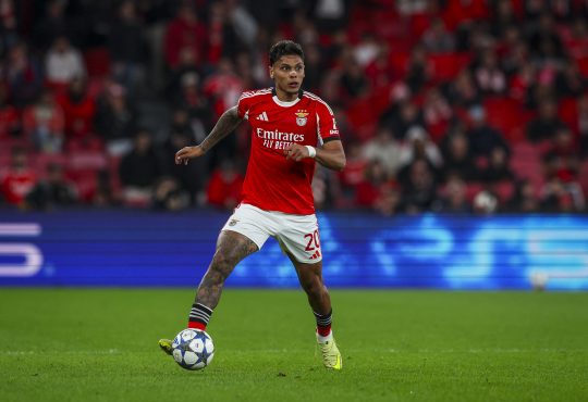 Richard Rios im Trikot von Benfica Lissabon