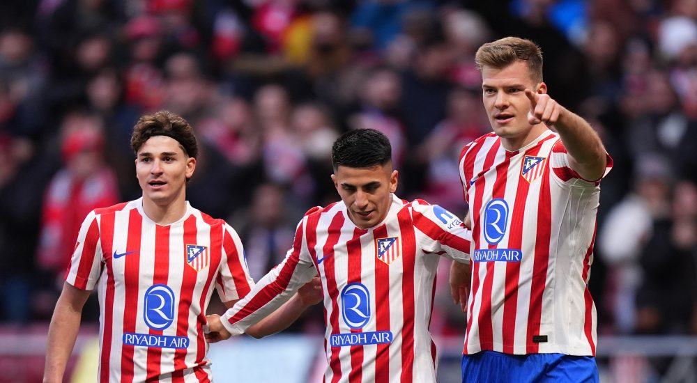 Julian Alvarez, Thiago Almada und Alexander Sörloth im Trikot von Atletico Madrid