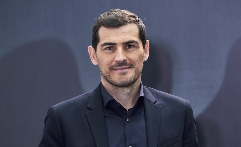 Iker Casillas im Anzug