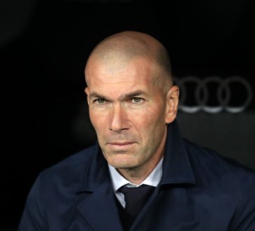 Zinedine Zidane auf der Trainerbank bei Real Madrid