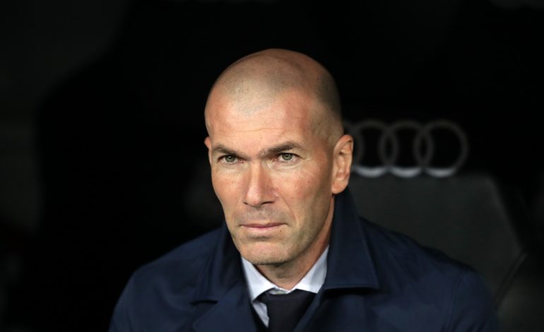 Zinedine Zidane auf der Trainerbank bei Real Madrid