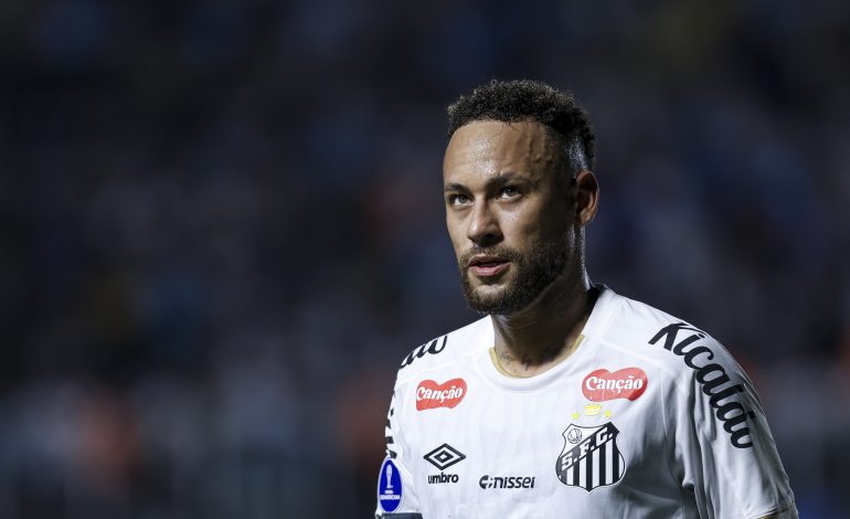 Neymar im Trikot des FC Santos